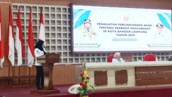 Walikota Eva Dwiana Hadiri Sosialiasi PATBM