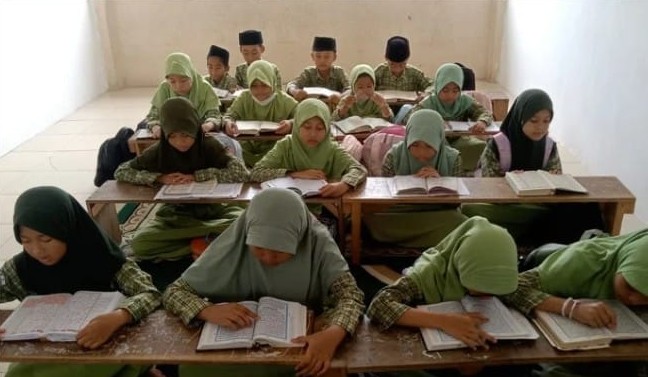 Siswa MIN 9 Bandar Lampung Antusias Ikuti Muraja’ah Hafalan Juz 30